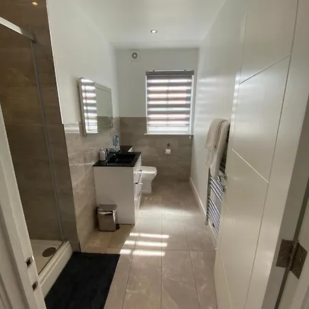 Apartment No 8 - In Style In The Heart Of The Cathedral City. *